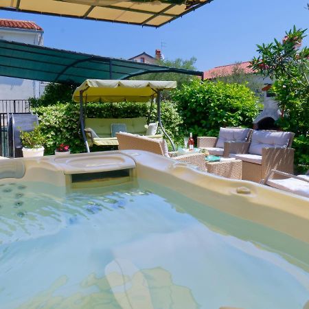 Holiday Home Nevena By Rent Istria Buje Ngoại thất bức ảnh