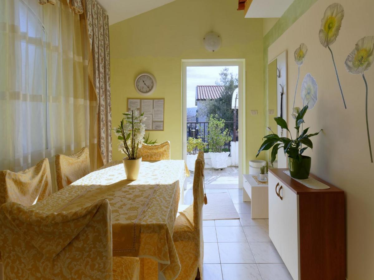 Holiday Home Nevena By Rent Istria Buje Ngoại thất bức ảnh