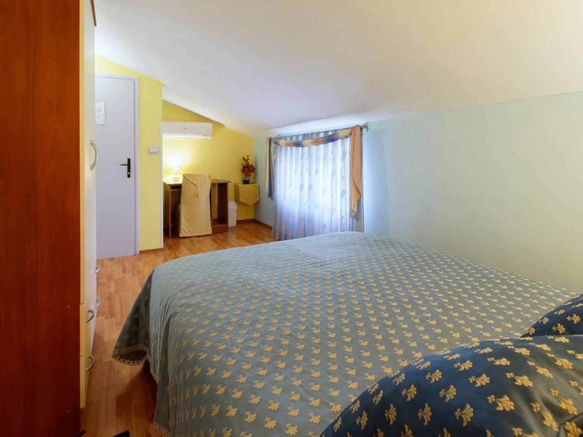 Holiday Home Nevena By Rent Istria Buje Ngoại thất bức ảnh