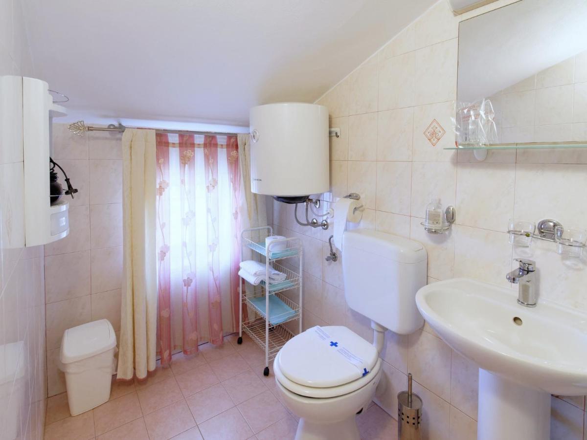 Holiday Home Nevena By Rent Istria Buje Ngoại thất bức ảnh