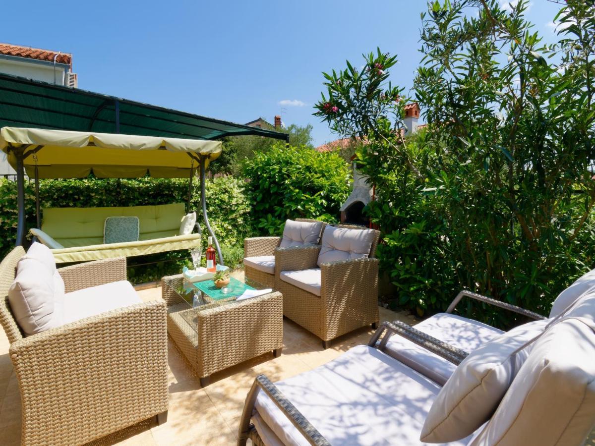 Holiday Home Nevena By Rent Istria Buje Ngoại thất bức ảnh