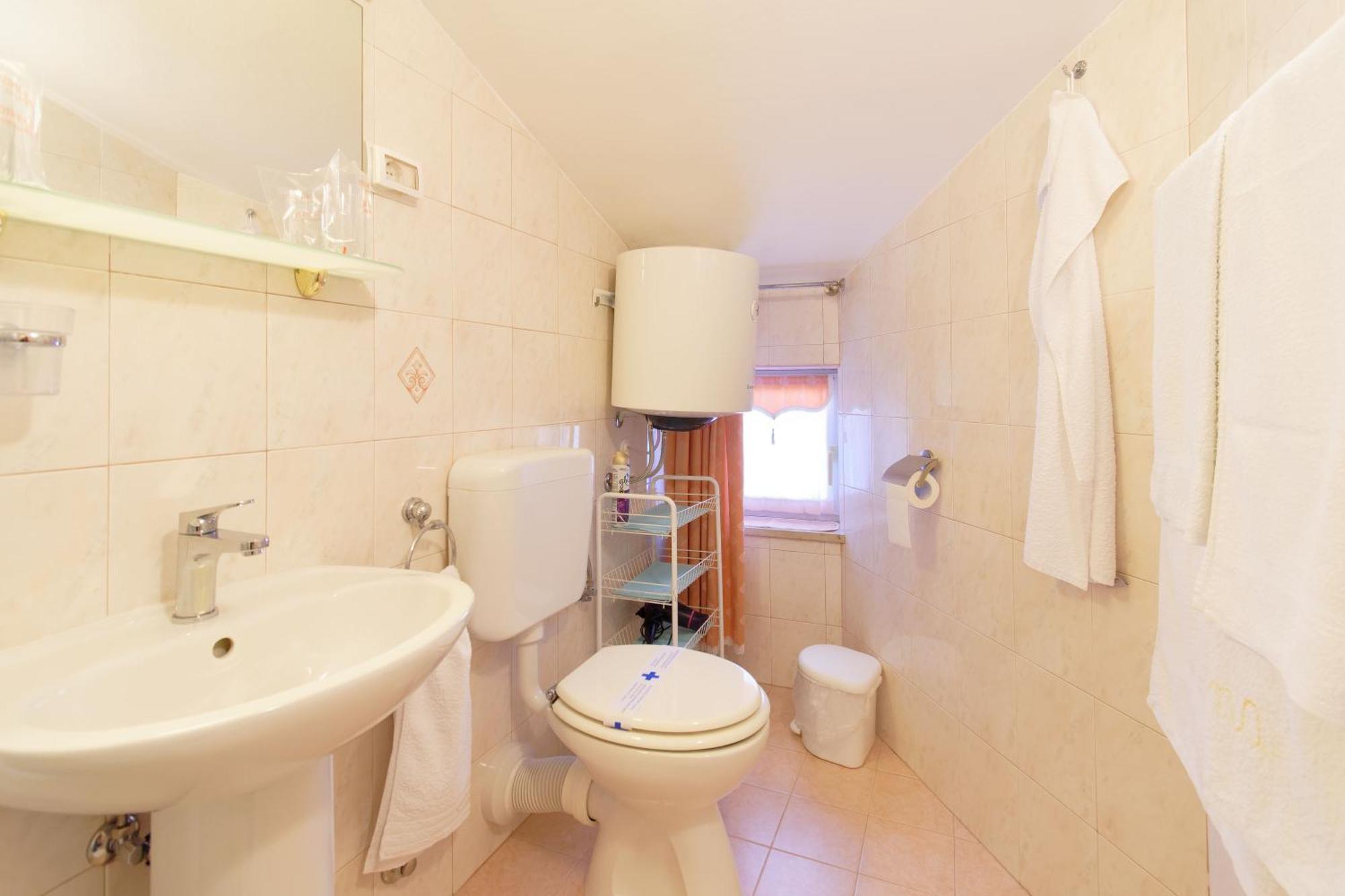 Holiday Home Nevena By Rent Istria Buje Phòng bức ảnh